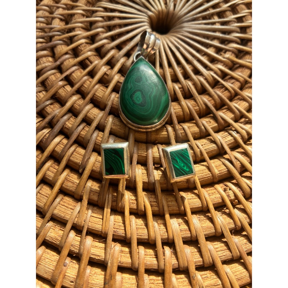 Vintage 925 Sterling Silver Malachite Teardrop Pendant and Stud Earring Set